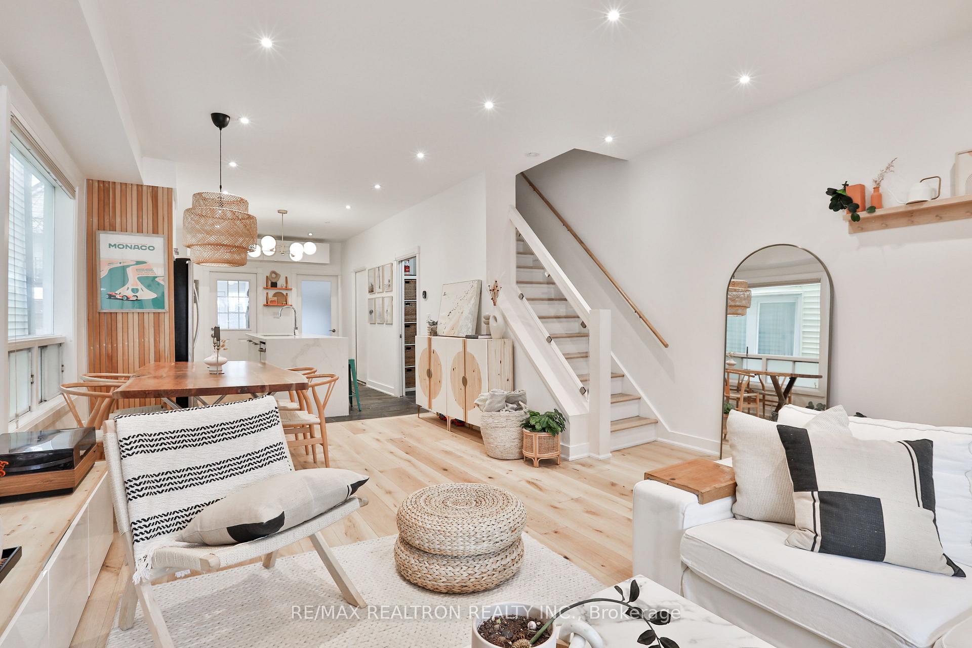 Photo 5 of 28 Muriel Avenue, Toronto, Danforth — HOMEH