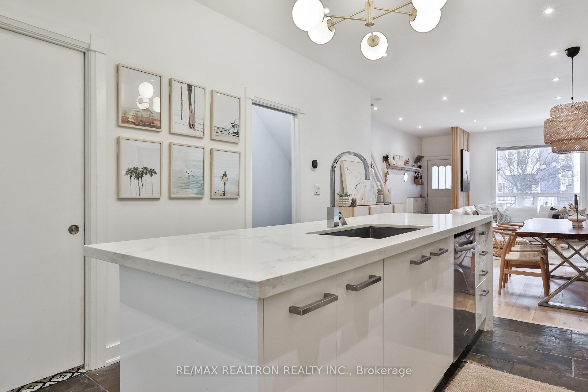 Photo 21 of 28 Muriel Avenue, Toronto, Danforth — HOMEH
