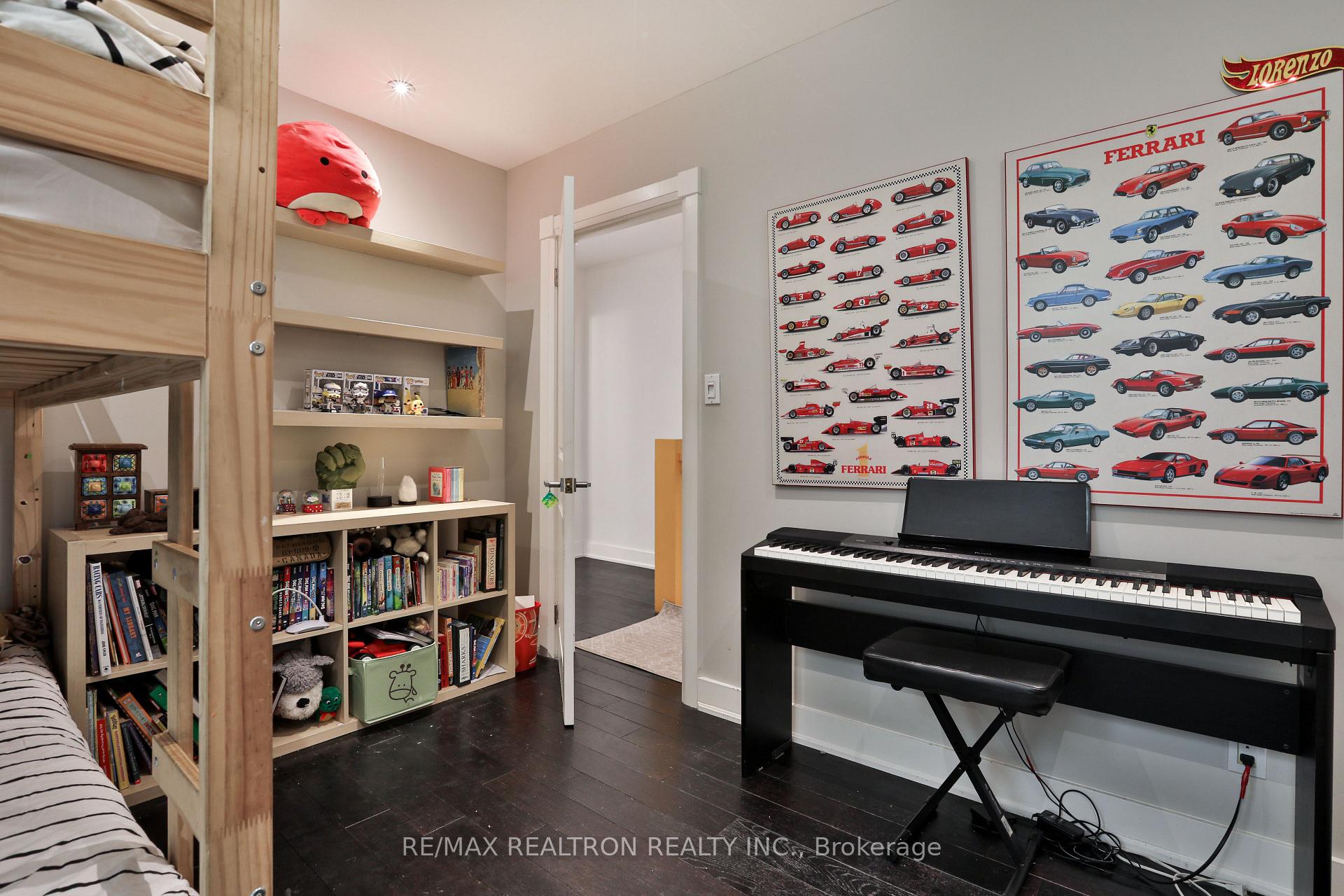 Photo 17 of 28 Muriel Avenue, Toronto, Danforth — HOMEH
