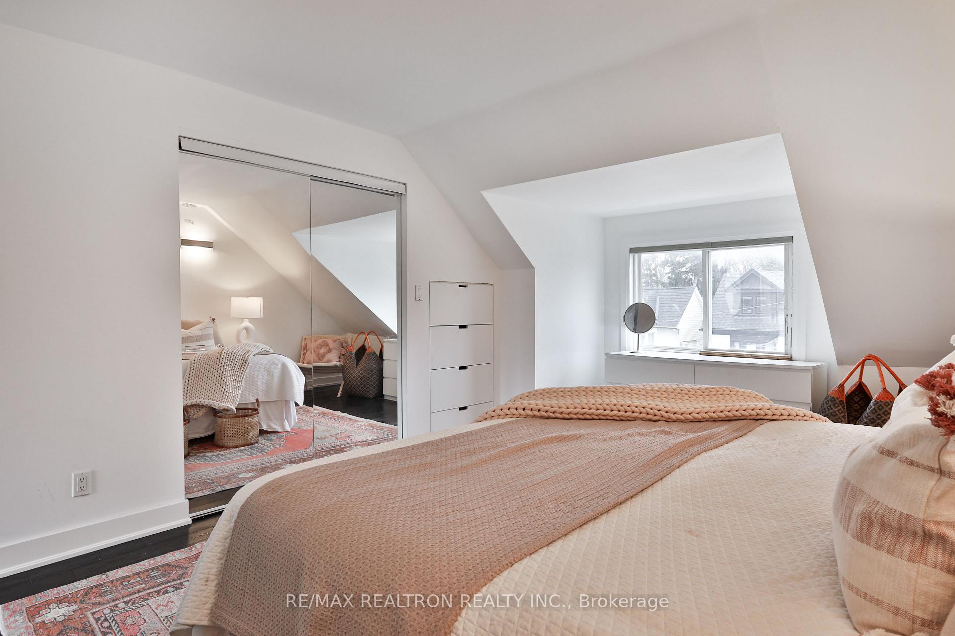 Photo 34 of 28 Muriel Avenue, Toronto, Danforth — HOMEH