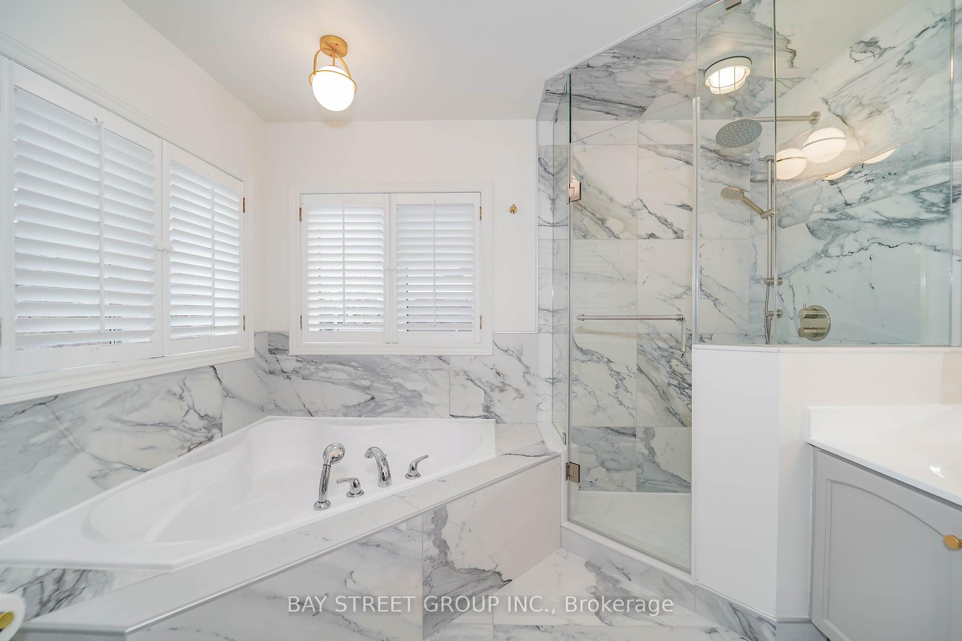 Photo 28 of 10 Morland Crescent, Aurora, Bayview Northeast — HOMEH