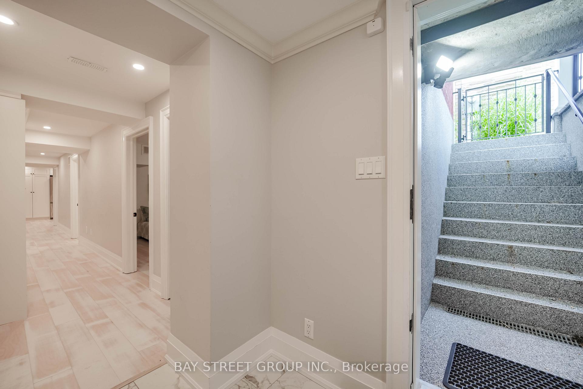 Photo 22 of 10 Morland Crescent, Aurora, Bayview Northeast — HOMEH