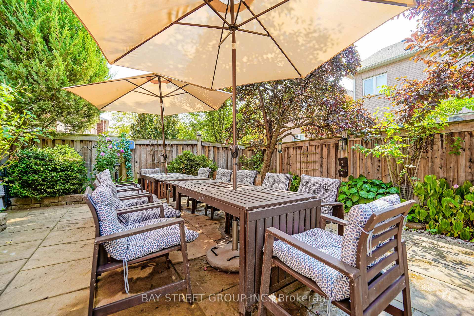 Photo 39 of 10 Morland Crescent, Aurora, Bayview Northeast — HOMEH