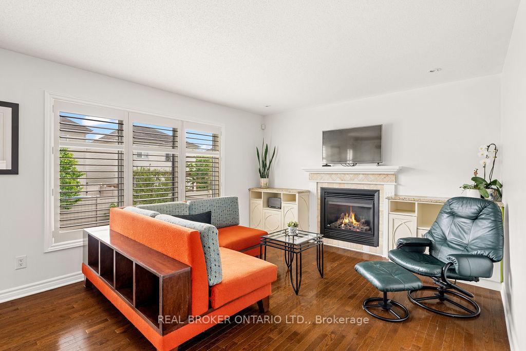 Photo 15 of 499 Paul Metivier Drive, Ottawa, Barrhaven - Strandherd — HOMEH
