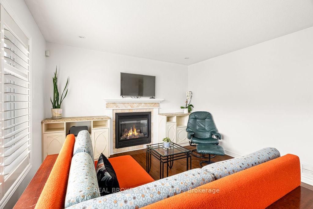 Photo 16 of 499 Paul Metivier Drive, Ottawa, Barrhaven - Strandherd — HOMEH