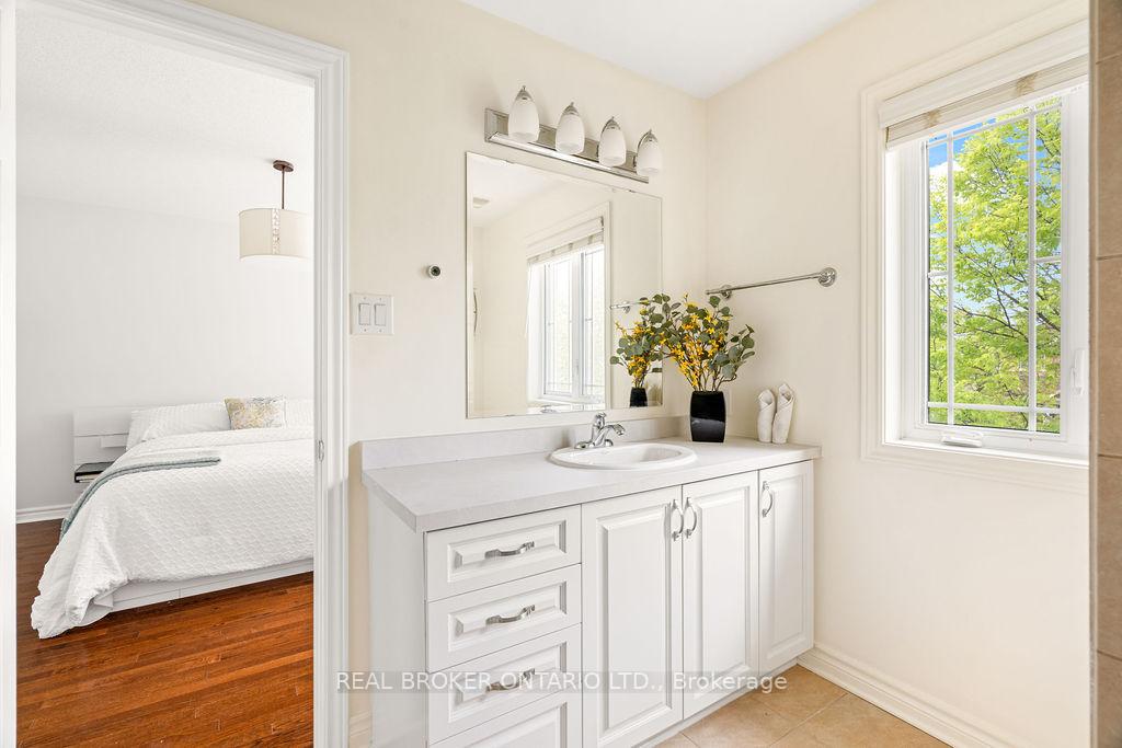 Photo 24 of 499 Paul Metivier Drive, Ottawa, Barrhaven - Strandherd — HOMEH