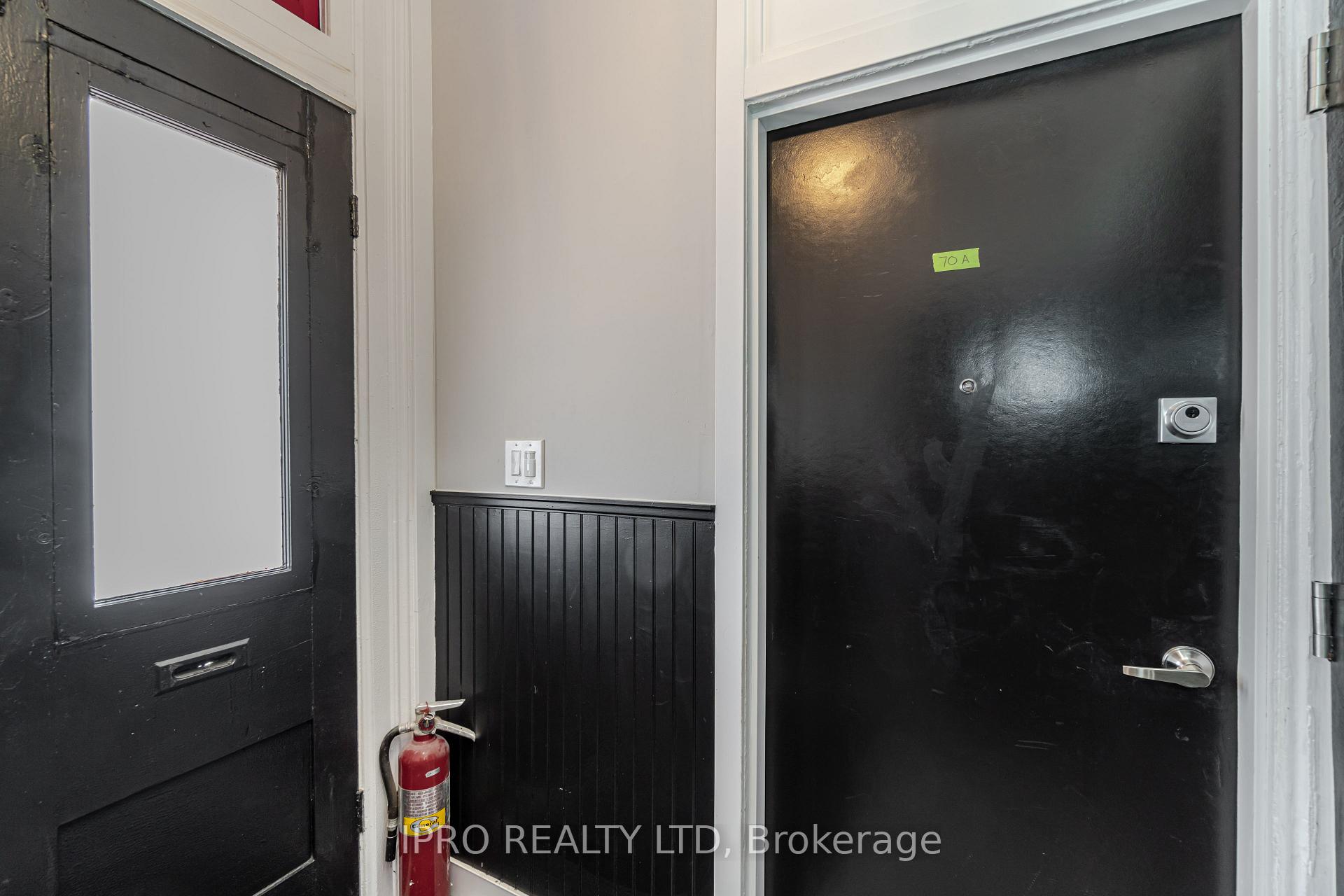 Photo 2 of Unit 70A, 70 Nelson Street W, Brampton, Downtown Brampton — HOMEH