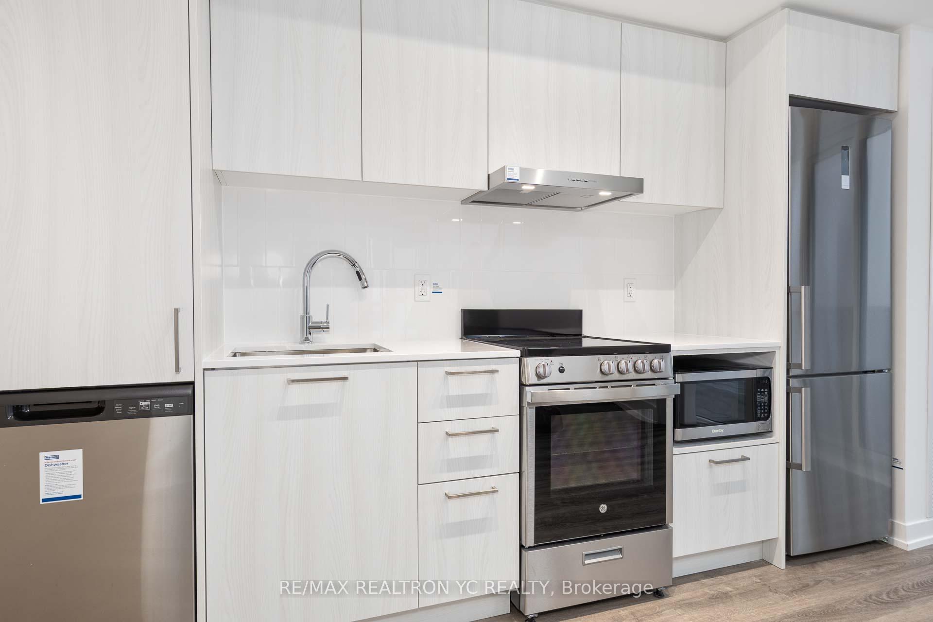 Photo 7 of Unit 3511, 195 Commerce Street, Vaughan, Vaughan Corporate Centre — HOMEH