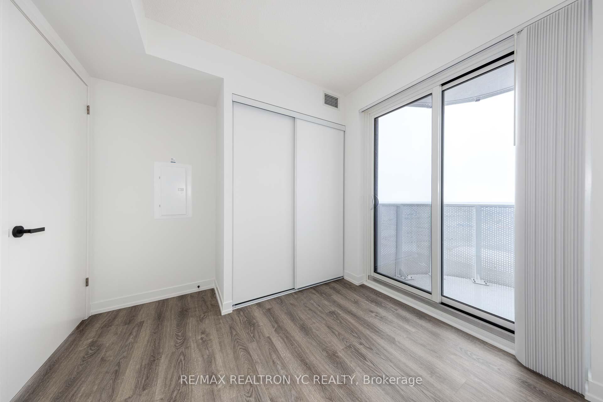 Photo 11 of Unit 3511, 195 Commerce Street, Vaughan, Vaughan Corporate Centre — HOMEH