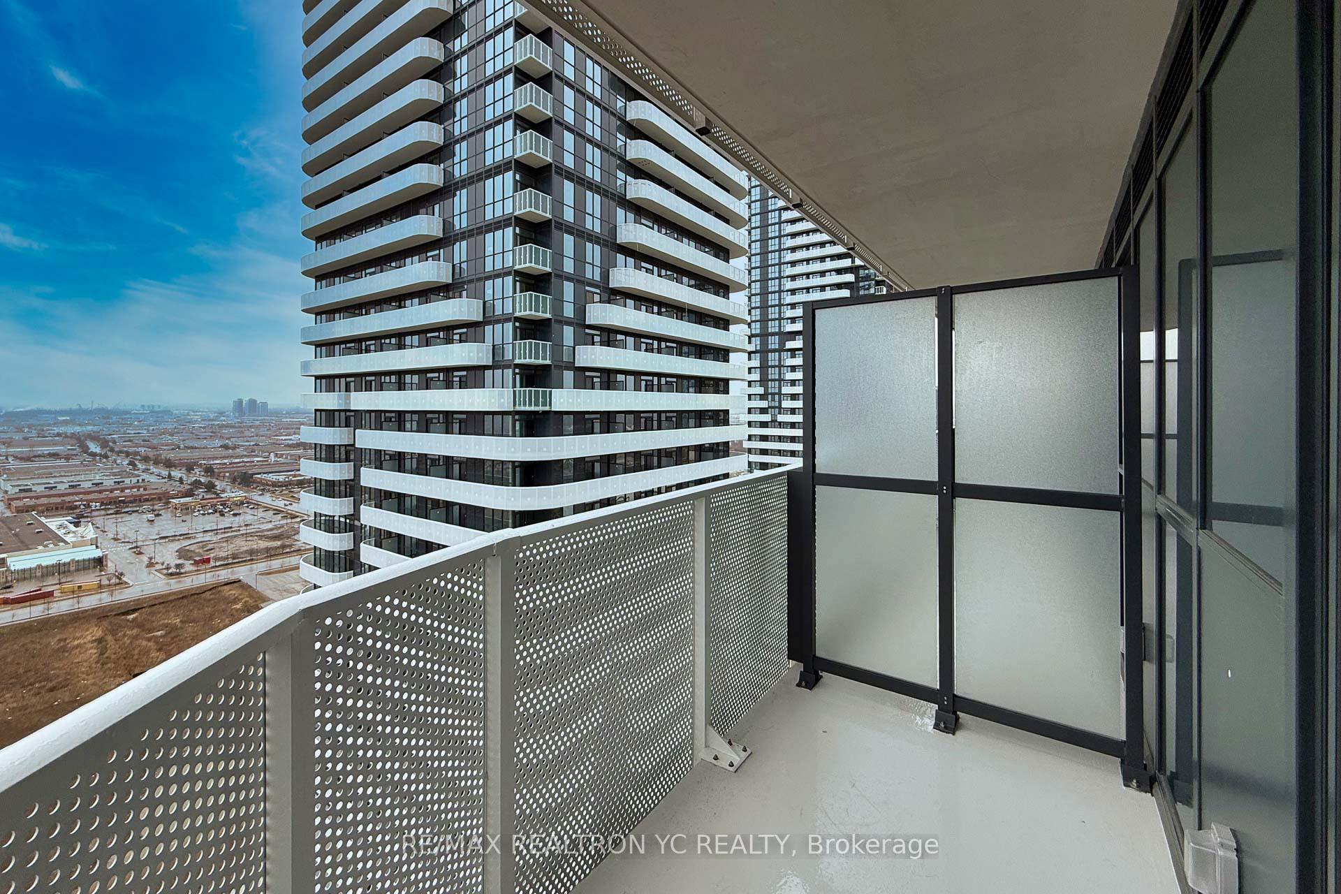Photo 25 of Unit 3511, 195 Commerce Street, Vaughan, Vaughan Corporate Centre — HOMEH