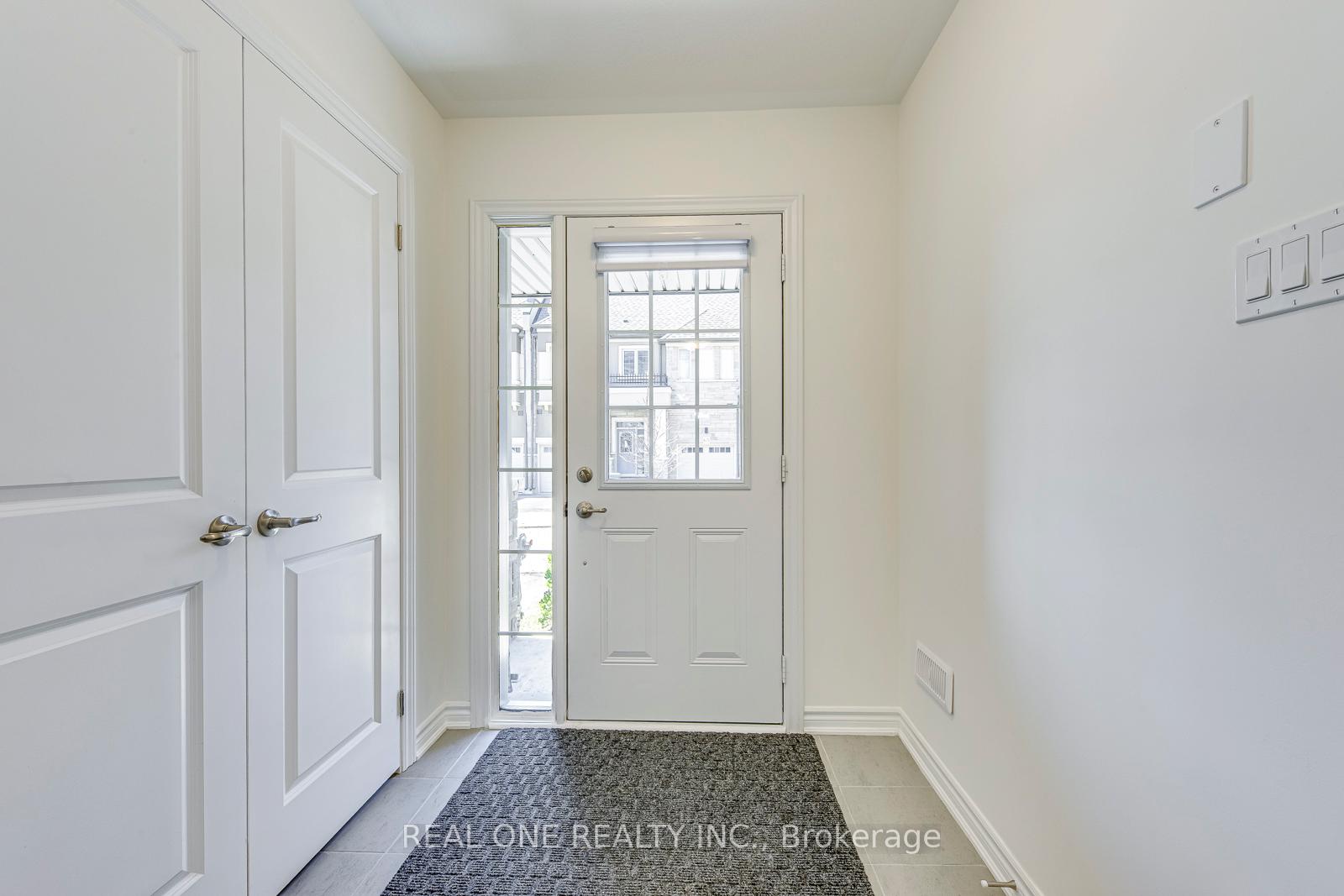 Photo 2 of Unit 56, 305 Garner Road W, Hamilton, Ancaster — HOMEH