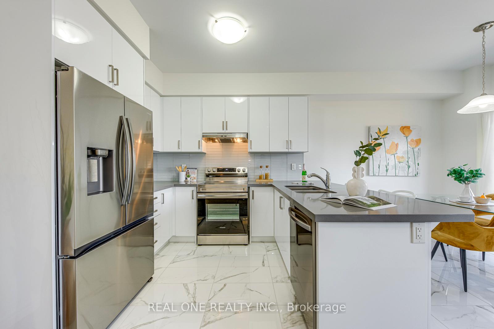 Photo 6 of Unit 56, 305 Garner Road W, Hamilton, Ancaster — HOMEH