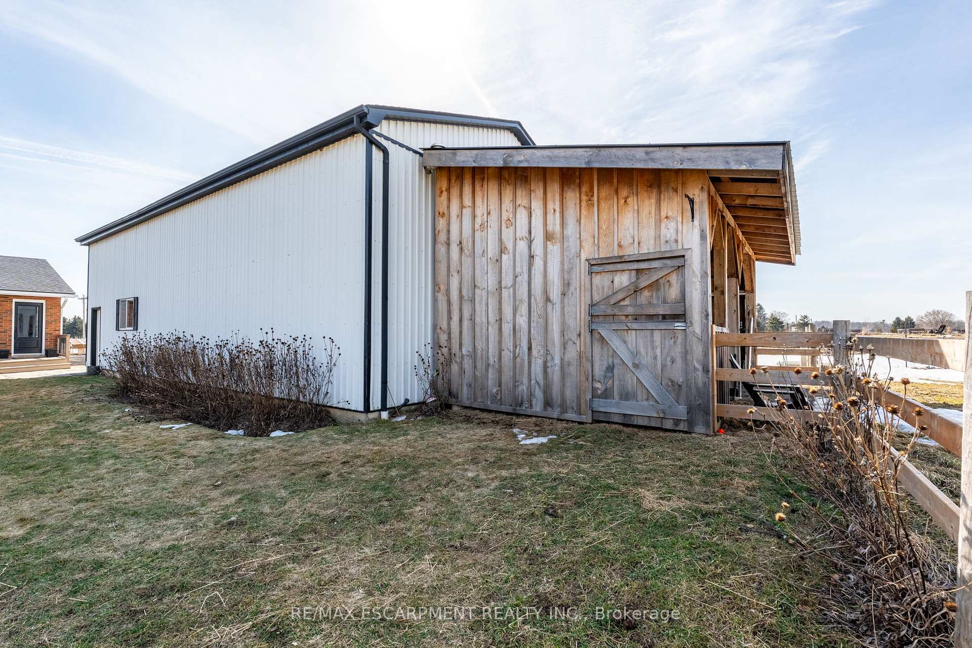 Photo 37 of 1911 Concession 4 W, Hamilton, Rural Flamborough — HOMEH