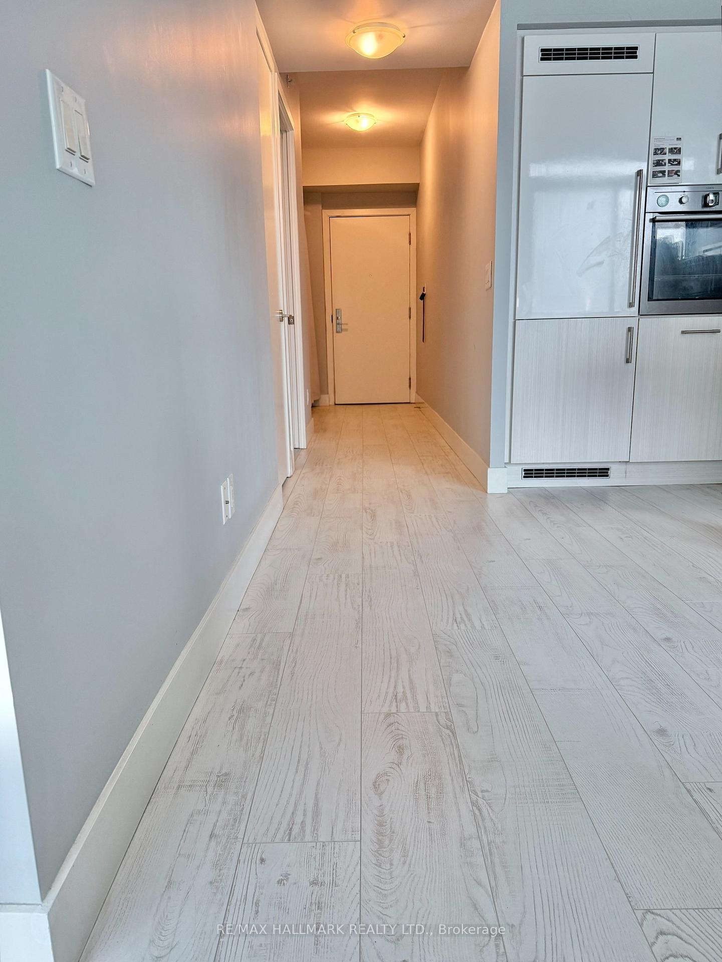 Photo 6 of Unit 1508, 39 Sherbourne Street E, Toronto, Moss Park — HOMEH