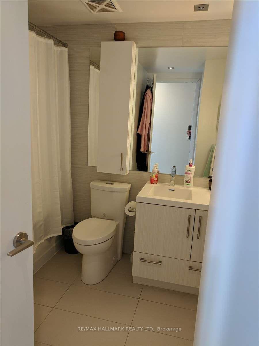 Photo 17 of Unit 1508, 39 Sherbourne Street E, Toronto, Moss Park — HOMEH
