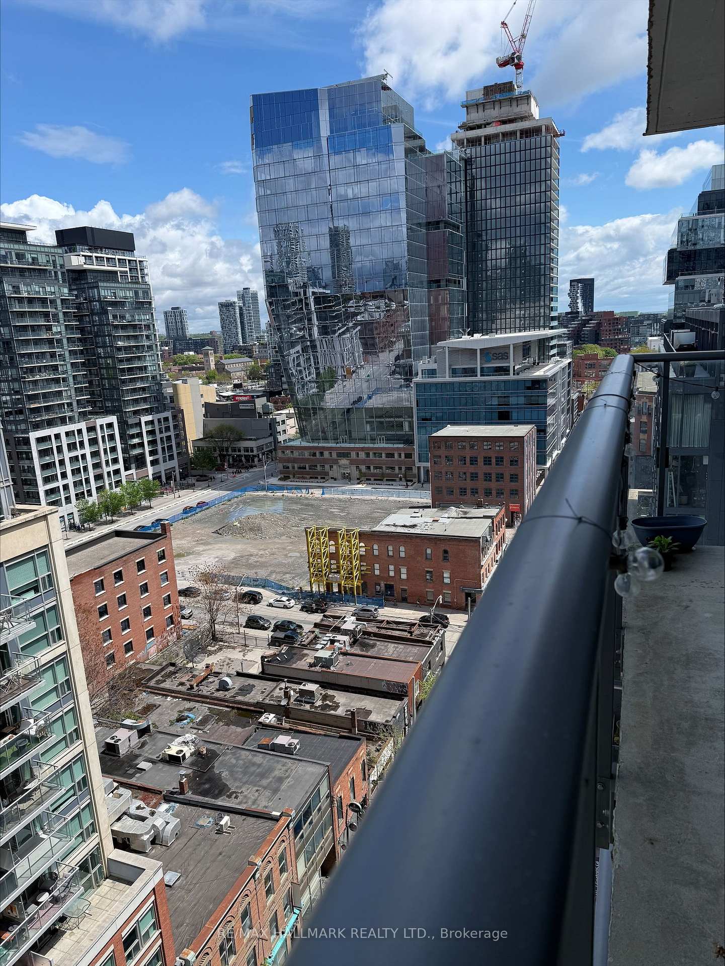 Photo 9 of Unit 1508, 39 Sherbourne Street E, Toronto, Moss Park — HOMEH