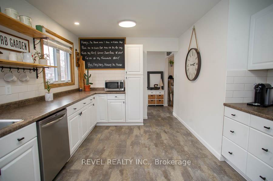 Photo 14 of 161 Aspen Street, Brant, Paris — HOMEH