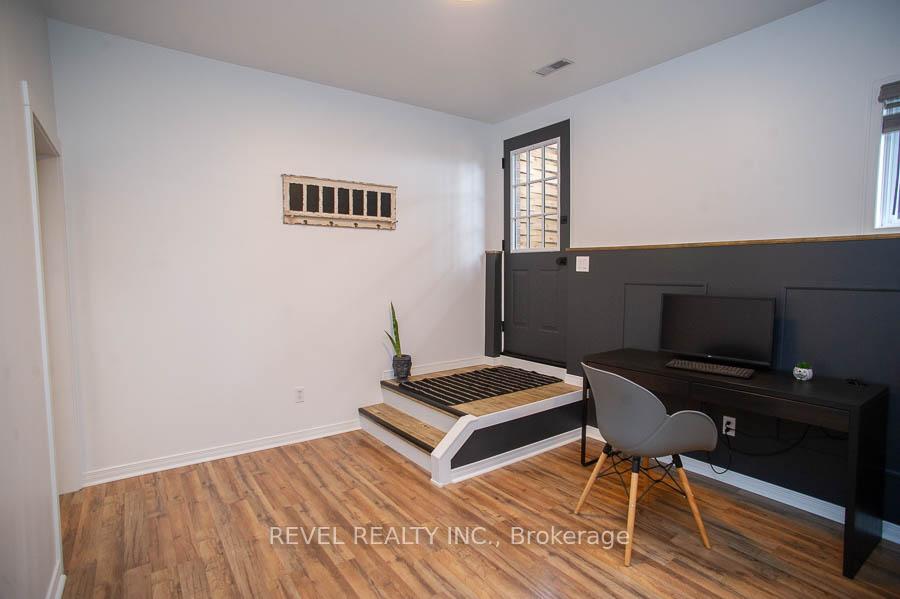 Photo 19 of 161 Aspen Street, Brant, Paris — HOMEH