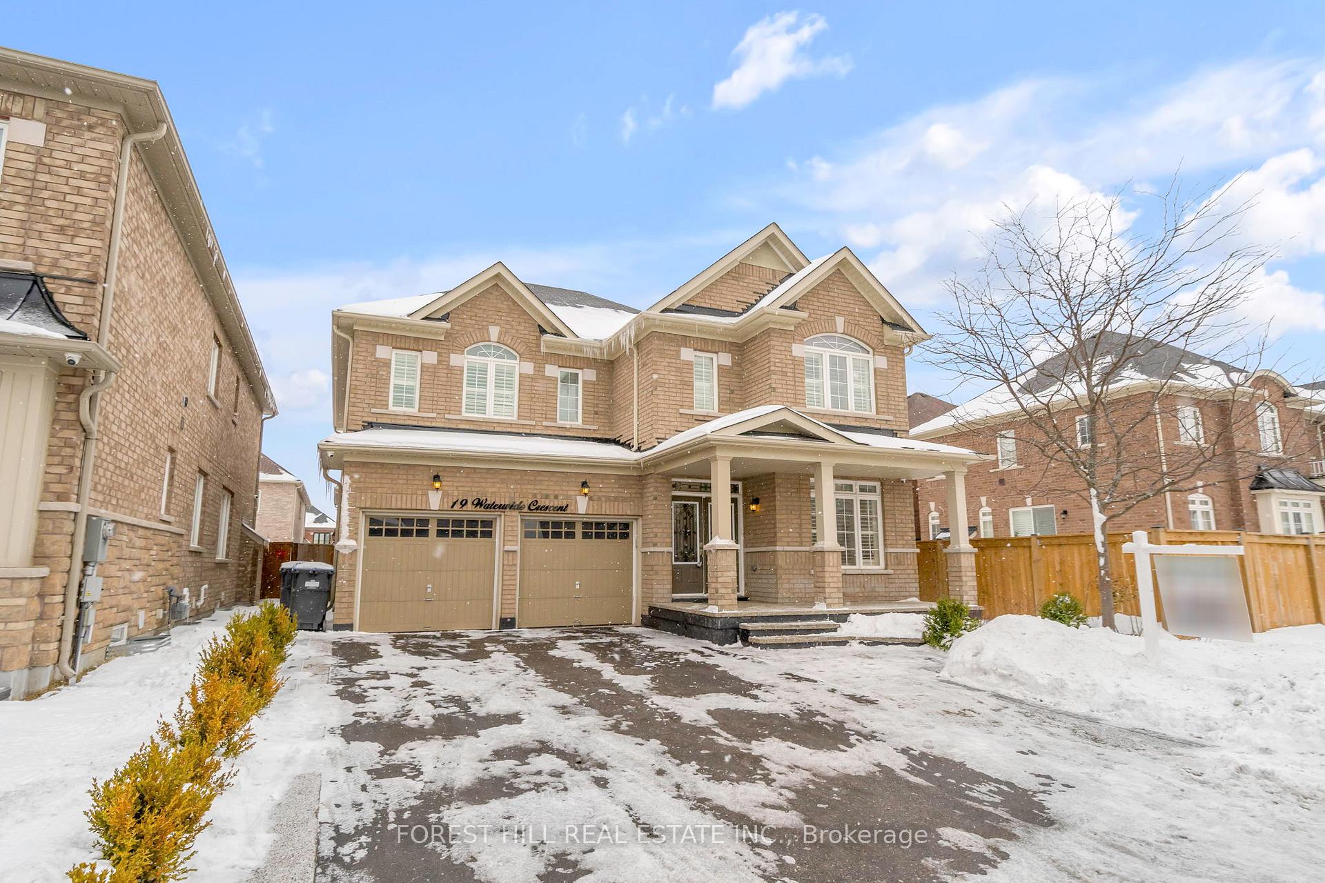 Photo 7 of 19 Waterwide Crescent, Brampton, Credit Valley — HOMEH