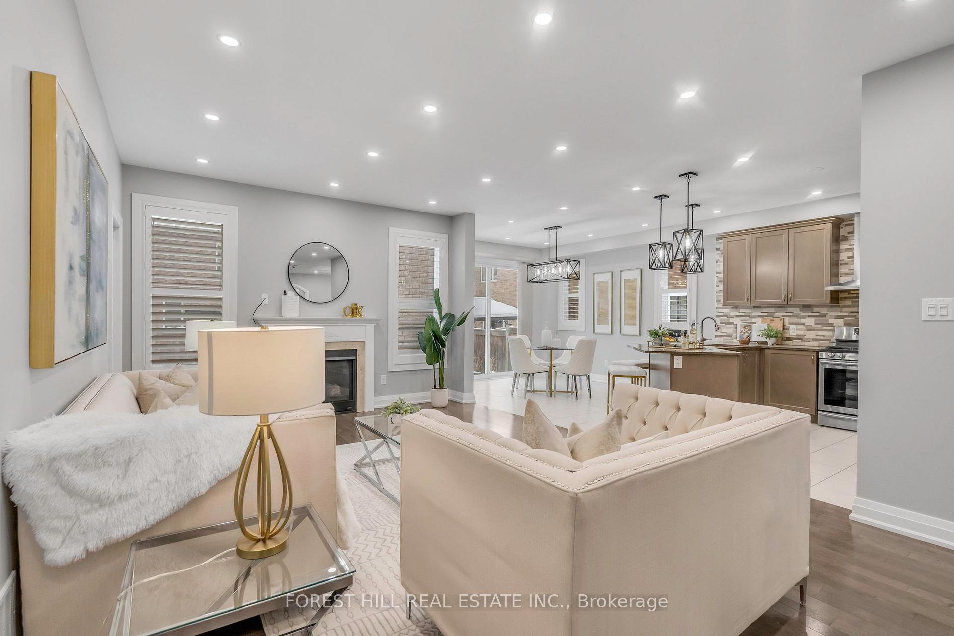 Photo 24 of 19 Waterwide Crescent, Brampton, Credit Valley — HOMEH
