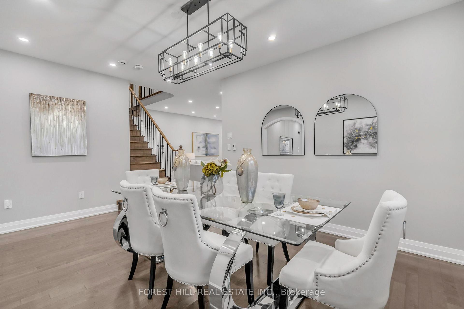 Photo 14 of 19 Waterwide Crescent, Brampton, Credit Valley — HOMEH