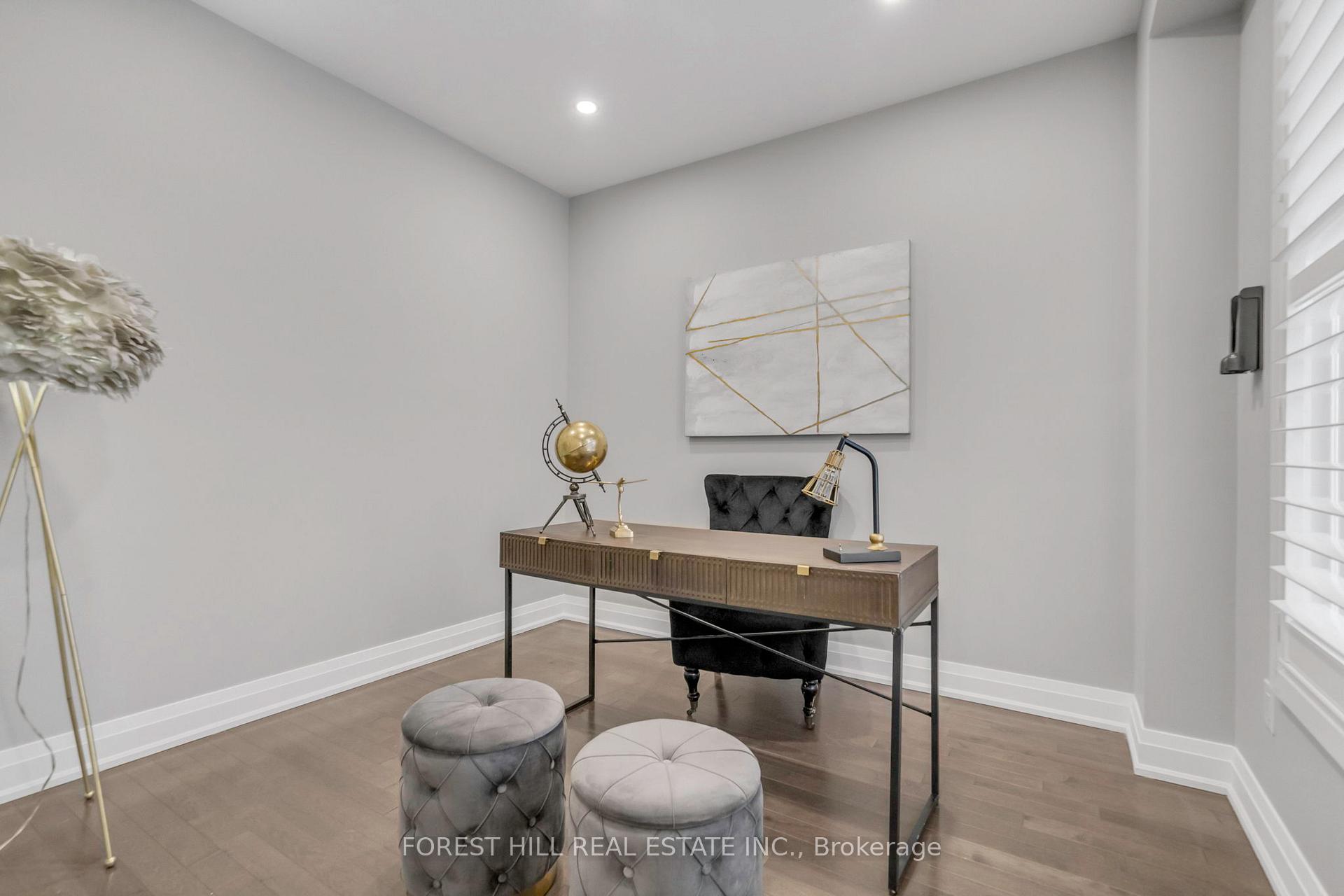 Photo 11 of 19 Waterwide Crescent, Brampton, Credit Valley — HOMEH