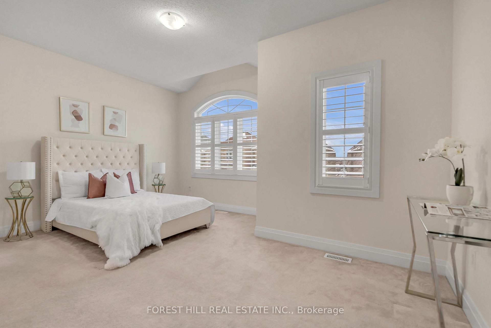 Photo 12 of 19 Waterwide Crescent, Brampton, Credit Valley — HOMEH