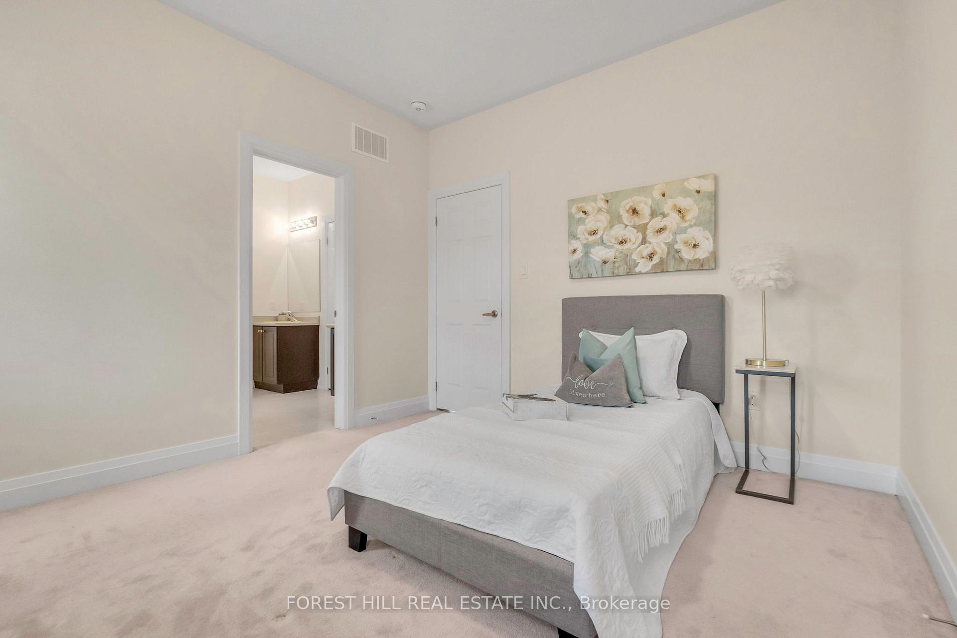 Photo 17 of 19 Waterwide Crescent, Brampton, Credit Valley — HOMEH