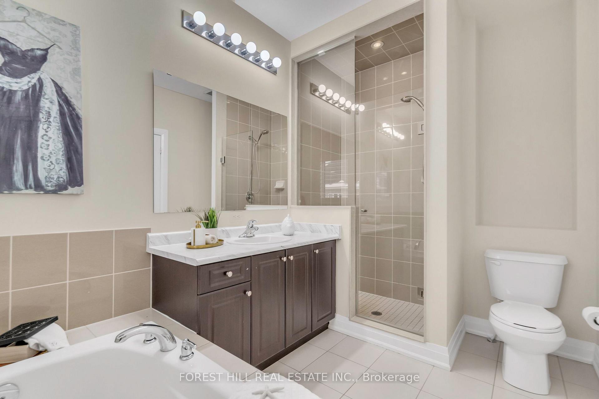 Photo 23 of 19 Waterwide Crescent, Brampton, Credit Valley — HOMEH