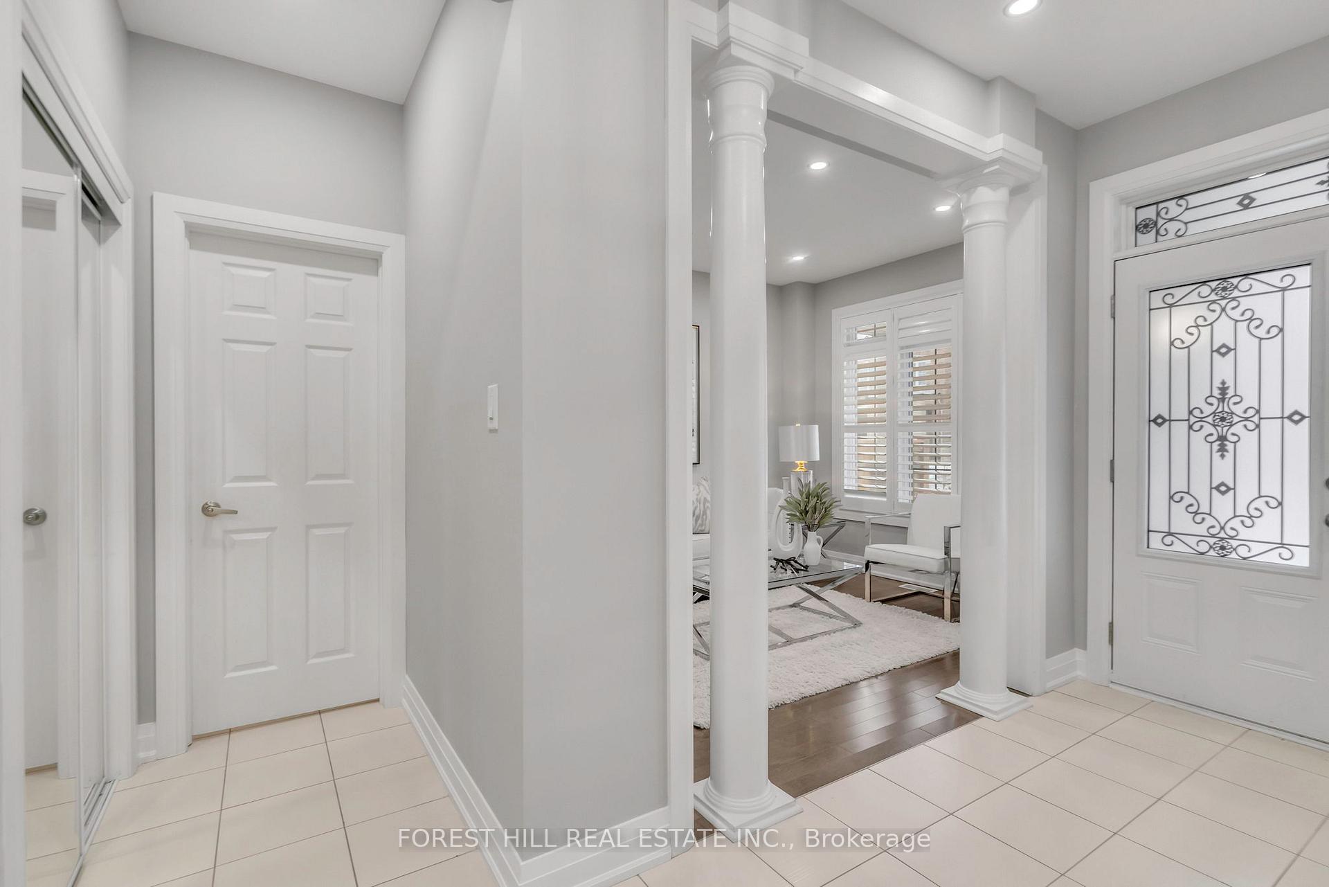 Photo 32 of 19 Waterwide Crescent, Brampton, Credit Valley — HOMEH
