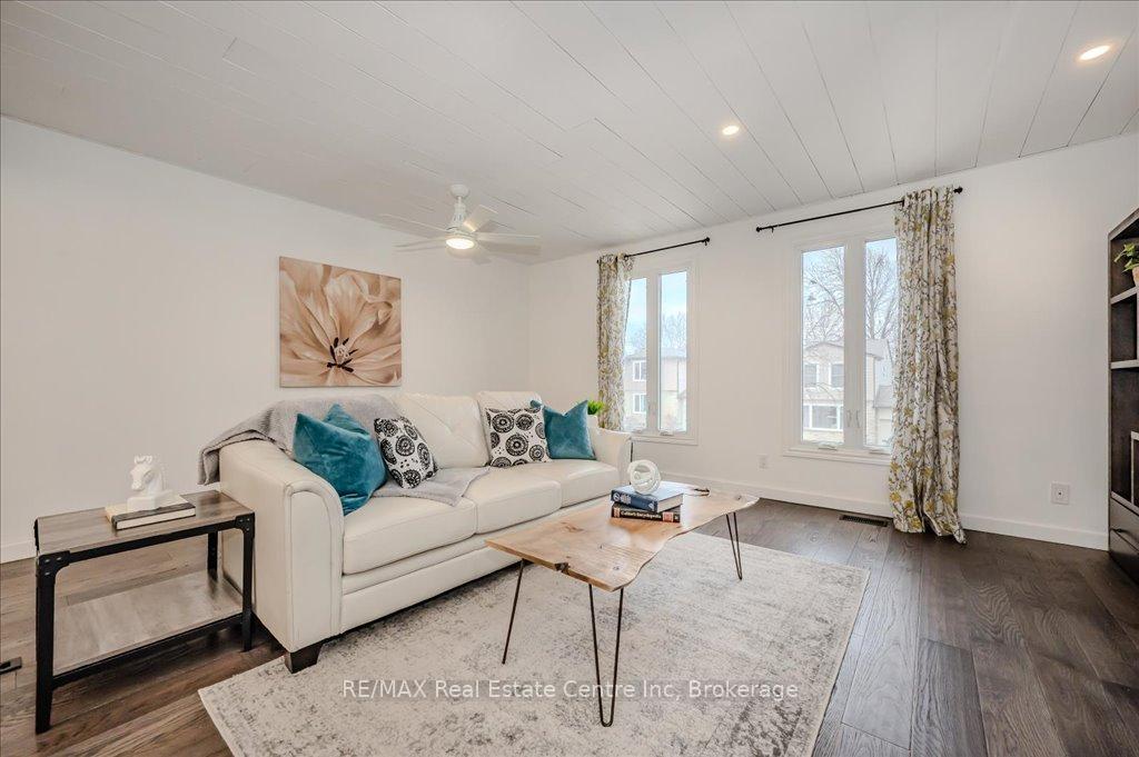 Photo 3 of 189 Silver Aspen Crescent, Kitchener — HOMEH