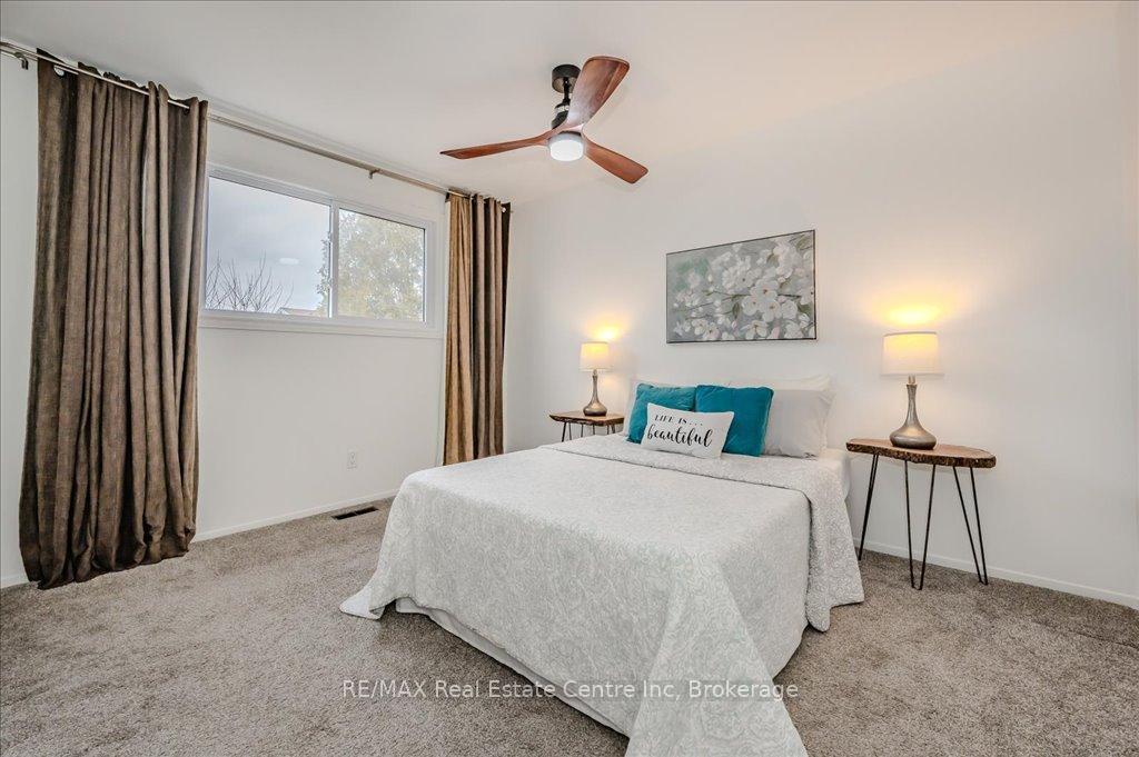 Photo 11 of 189 Silver Aspen Crescent, Kitchener — HOMEH