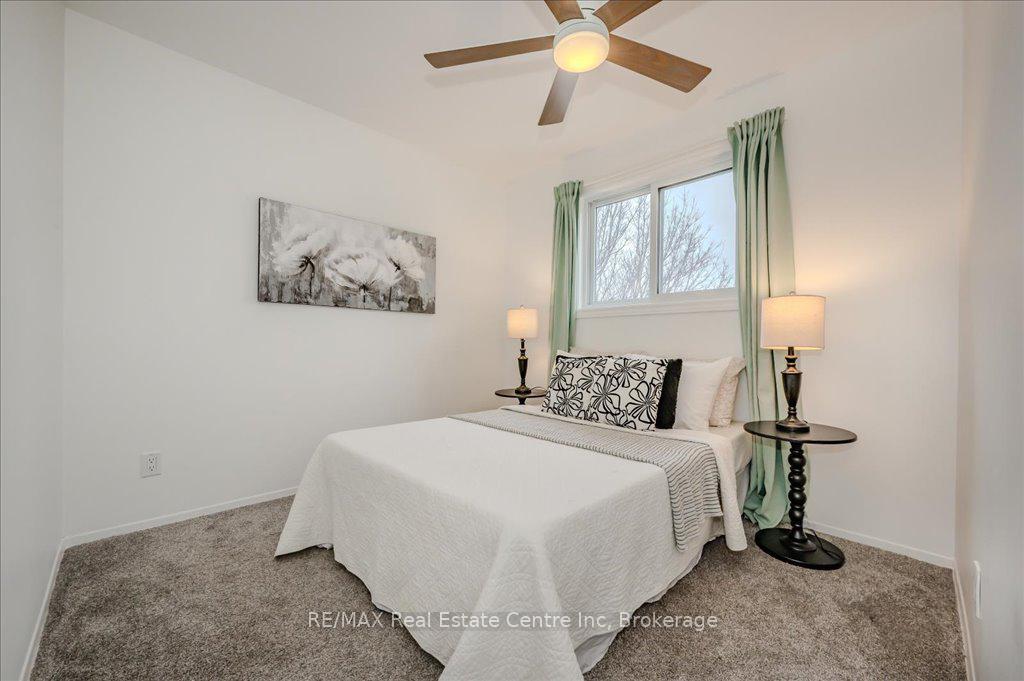 Photo 8 of 189 Silver Aspen Crescent, Kitchener — HOMEH