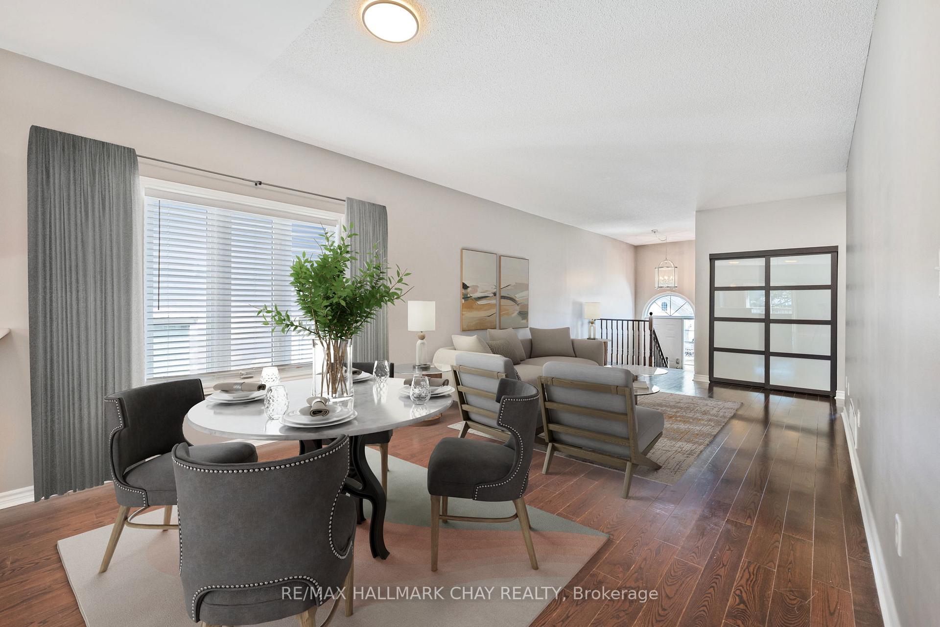 Photo 4 of 10 Tascona Court, Barrie, Little Lake — HOMEH
