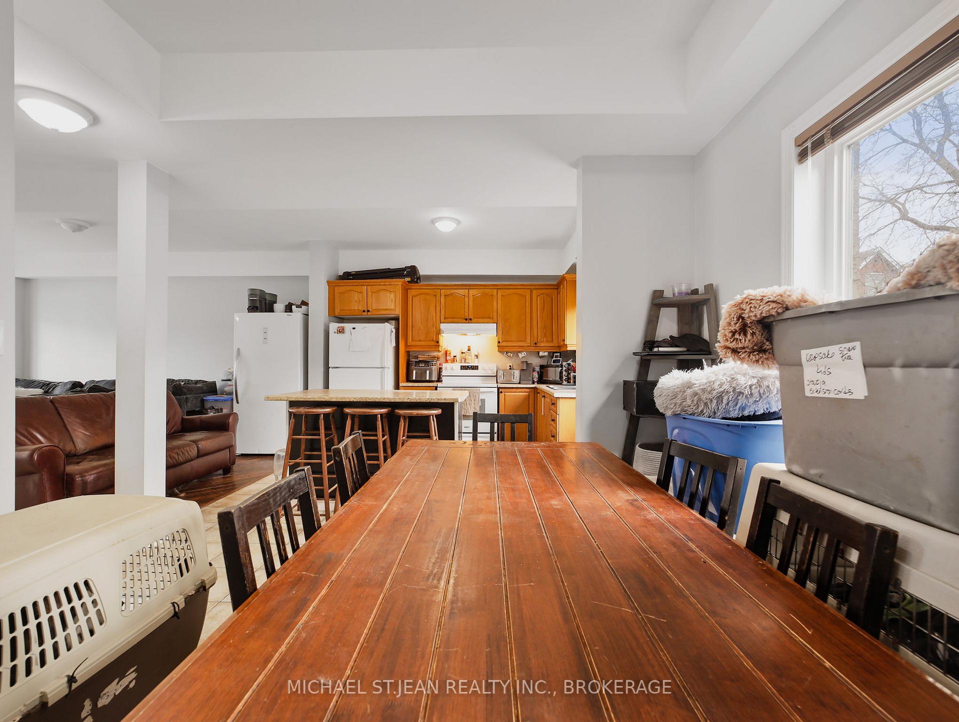 Photo 15 of 2 Comet Avenue, Hamilton, Hamilton Beach — HOMEH
