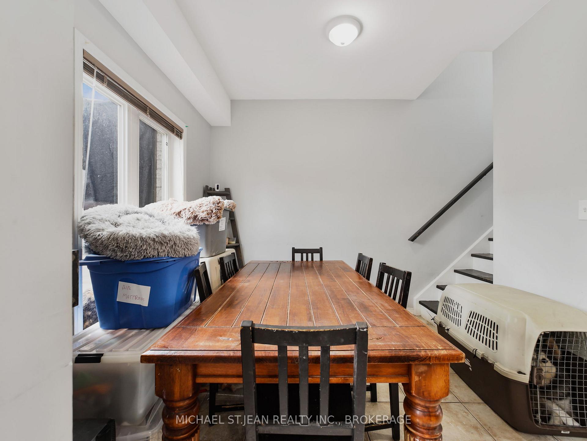 Photo 11 of 2 Comet Avenue, Hamilton, Hamilton Beach — HOMEH