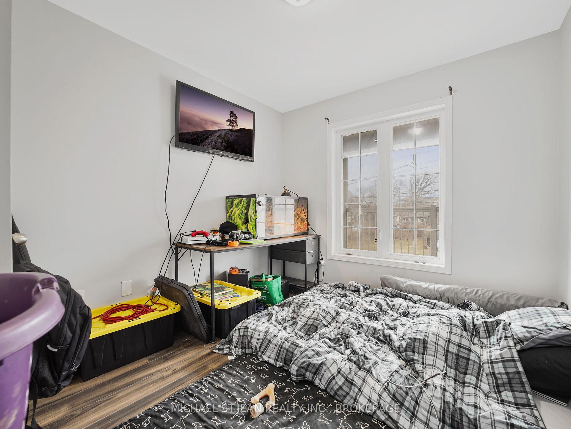 Photo 23 of 2 Comet Avenue, Hamilton, Hamilton Beach — HOMEH