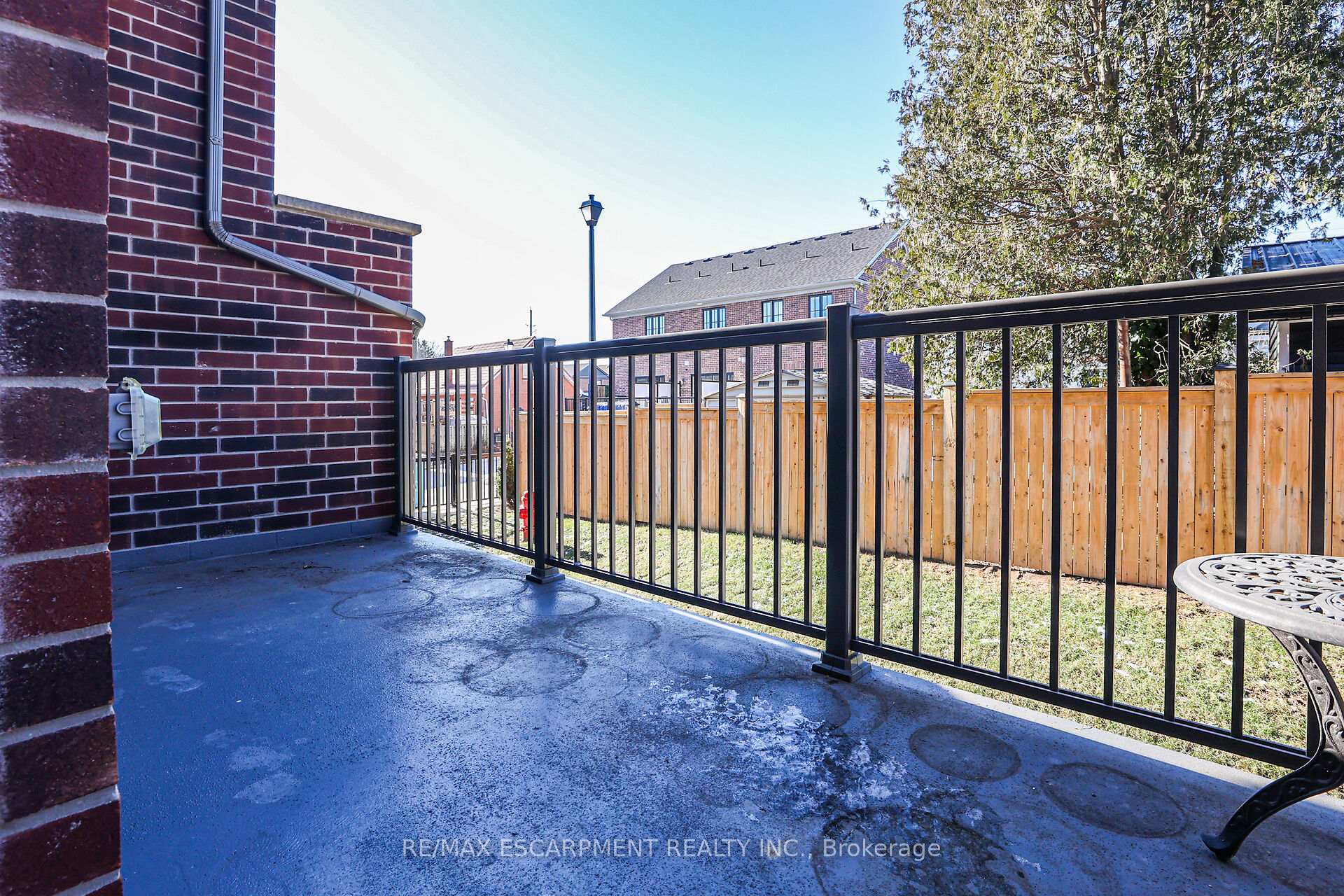 Photo 12 of Unit 203, 12 Blanshard Street, Hamilton, Kirkendall — HOMEH