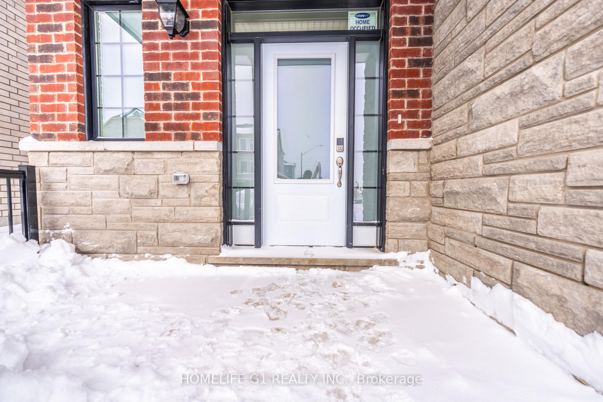 Photo 4 of 43 Ennerdale Street, Barrie, Rural Barrie Southwest — HOMEH