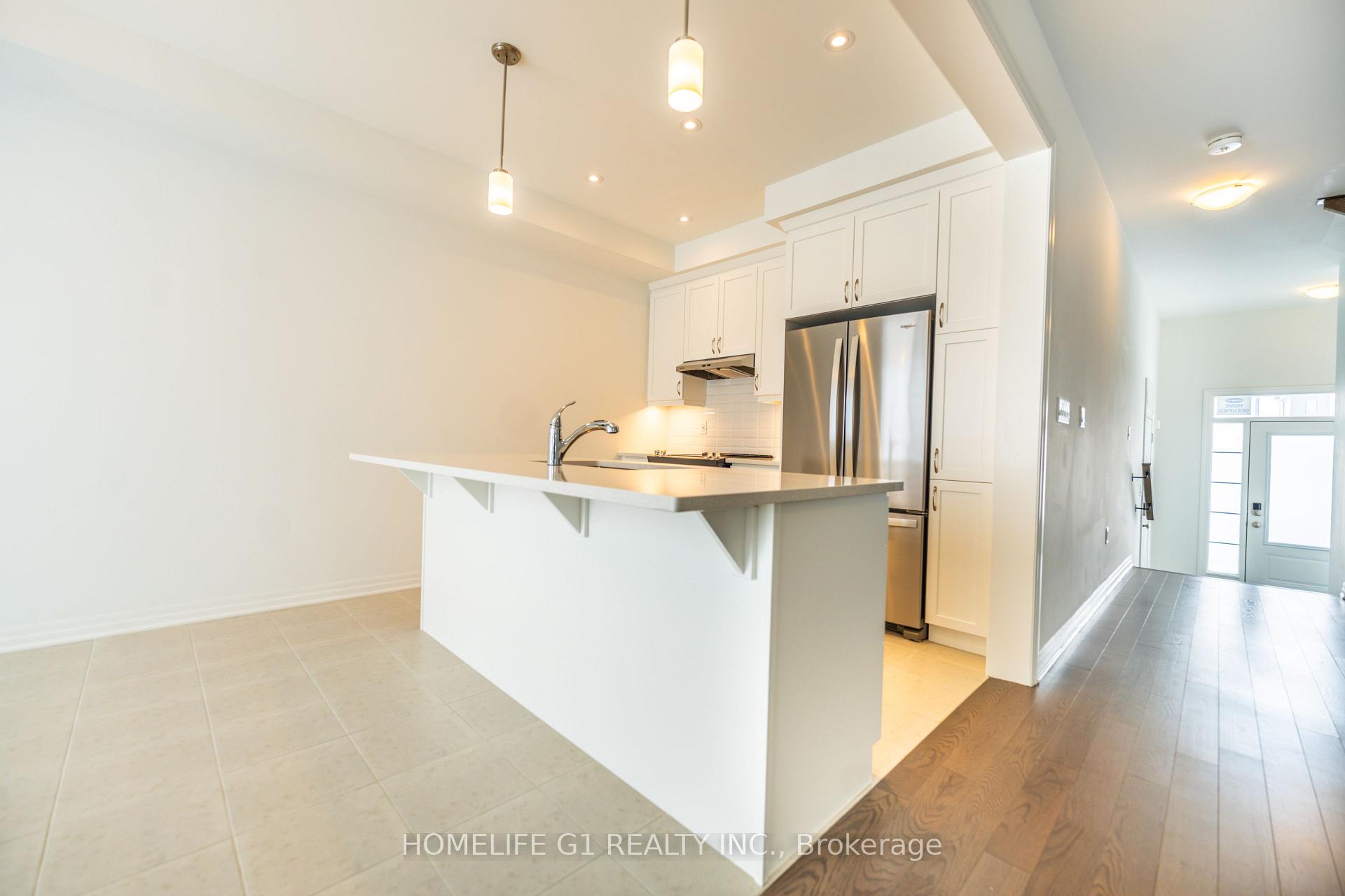 Photo 8 of 43 Ennerdale Street, Barrie, Rural Barrie Southwest — HOMEH