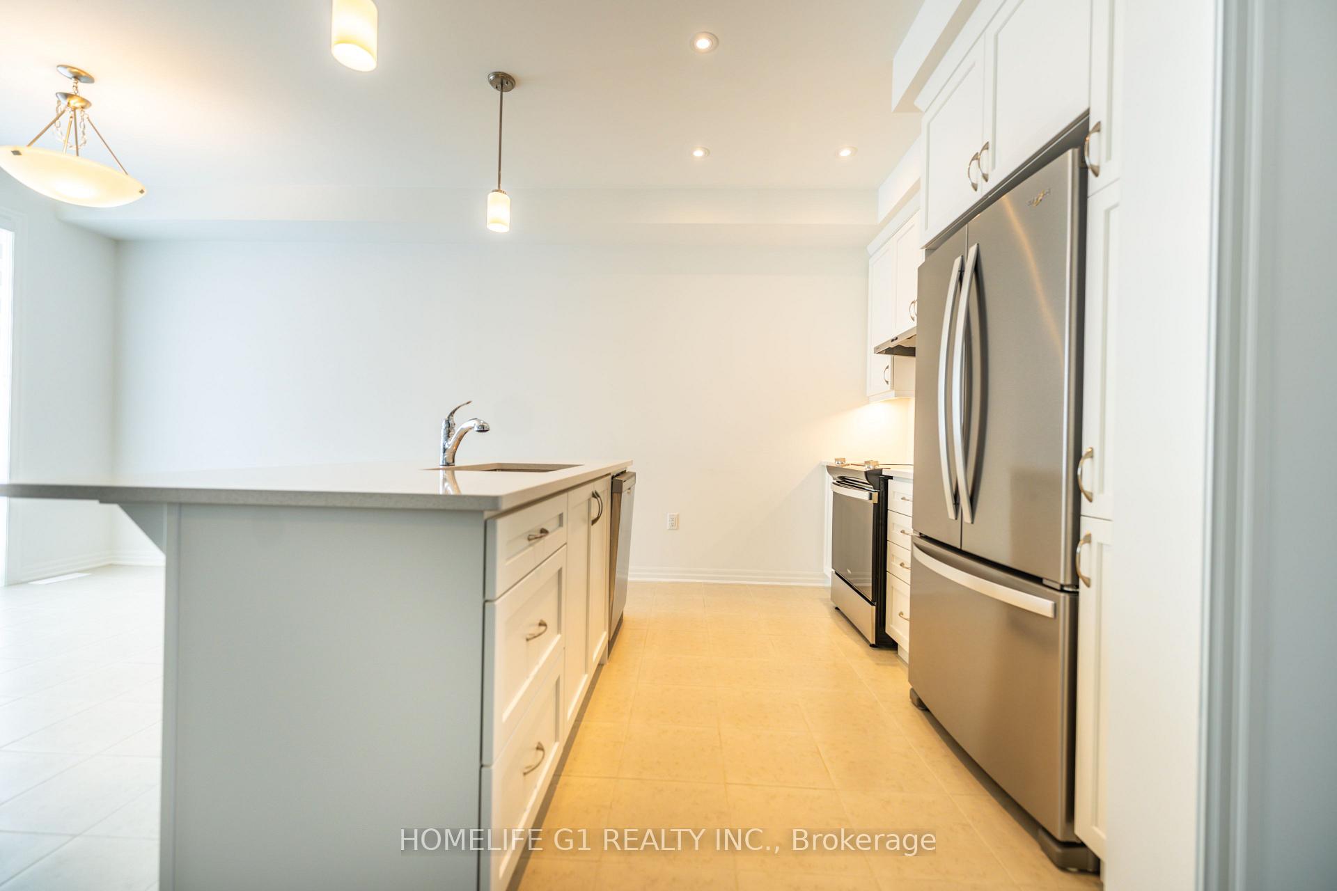 Photo 7 of 43 Ennerdale Street, Barrie, Rural Barrie Southwest — HOMEH