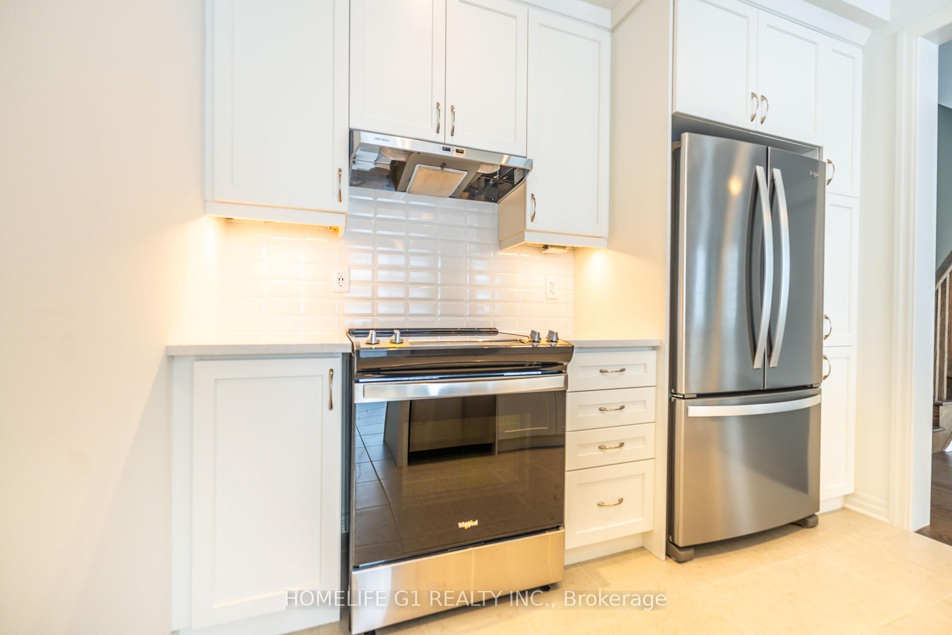 Photo 9 of 43 Ennerdale Street, Barrie, Rural Barrie Southwest — HOMEH