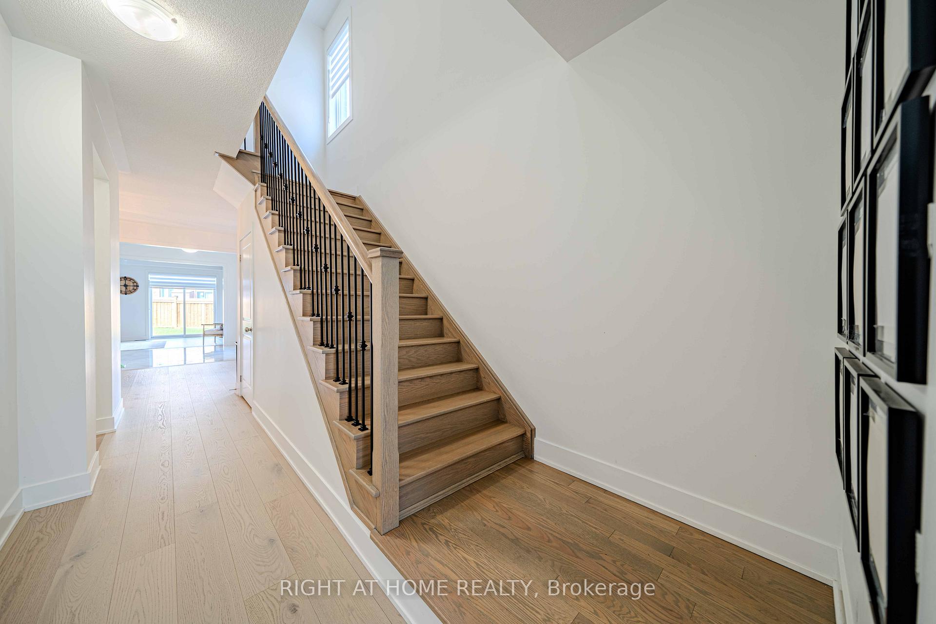 Photo 14 of 51 Dorian Drive, Whitby, Rural Whitby — HOMEH
