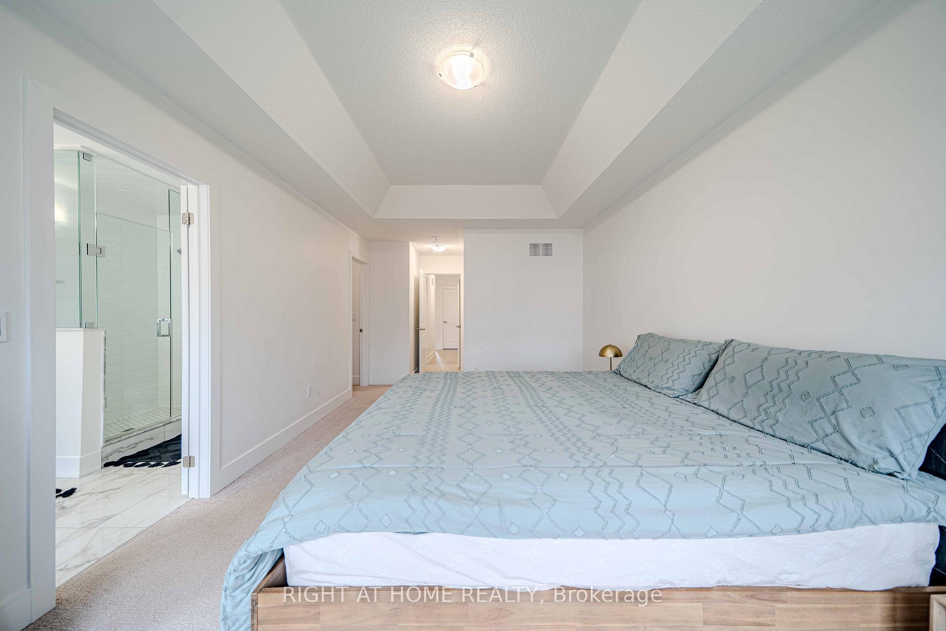 Photo 23 of 51 Dorian Drive, Whitby, Rural Whitby — HOMEH