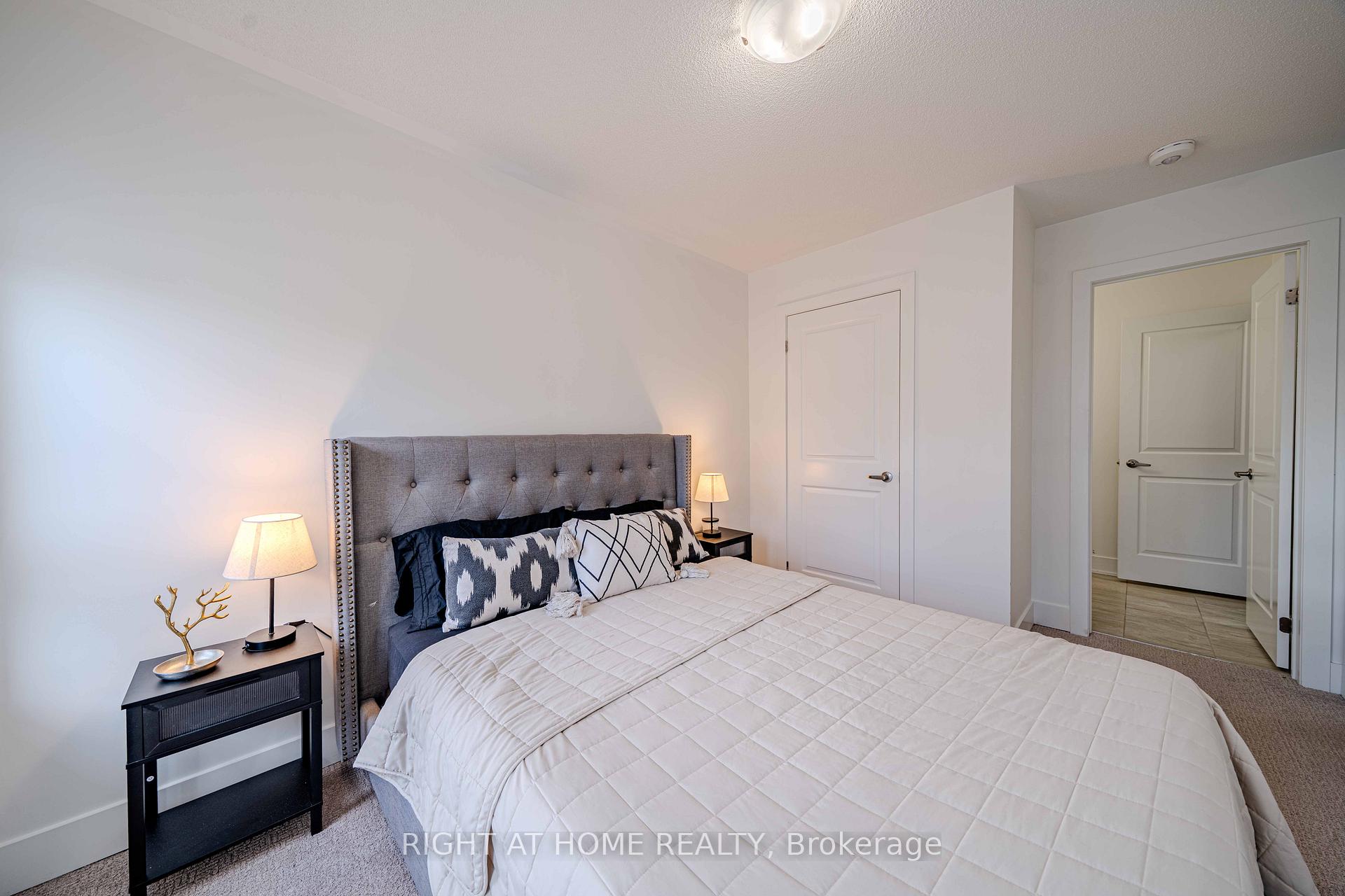 Photo 24 of 51 Dorian Drive, Whitby, Rural Whitby — HOMEH