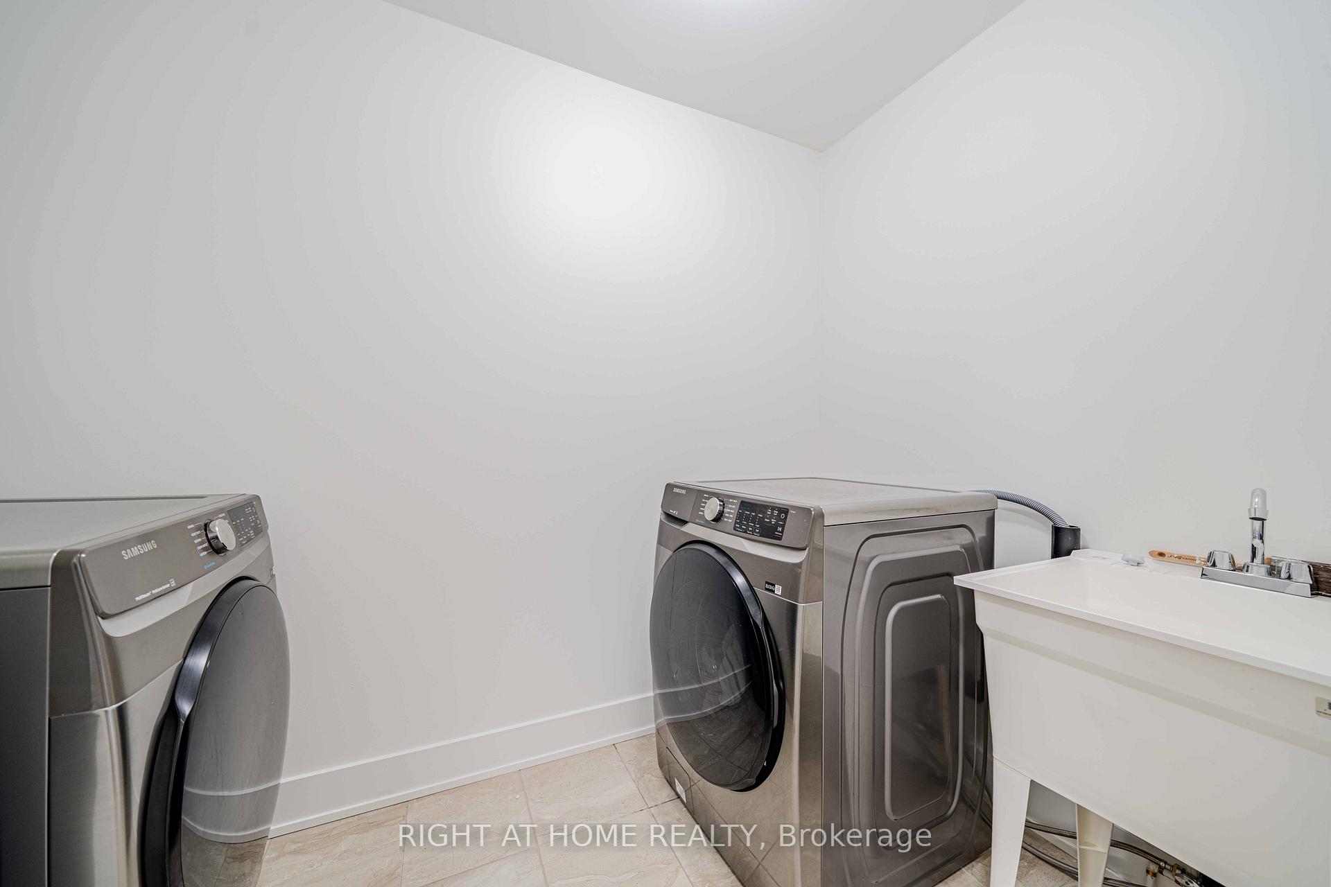 Photo 37 of 51 Dorian Drive, Whitby, Rural Whitby — HOMEH