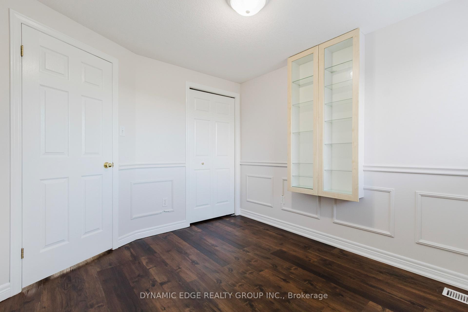 Photo 12 of 23 Bronwyn Place, Guelph, Willow West/Sugarbush/West Acres — HOMEH