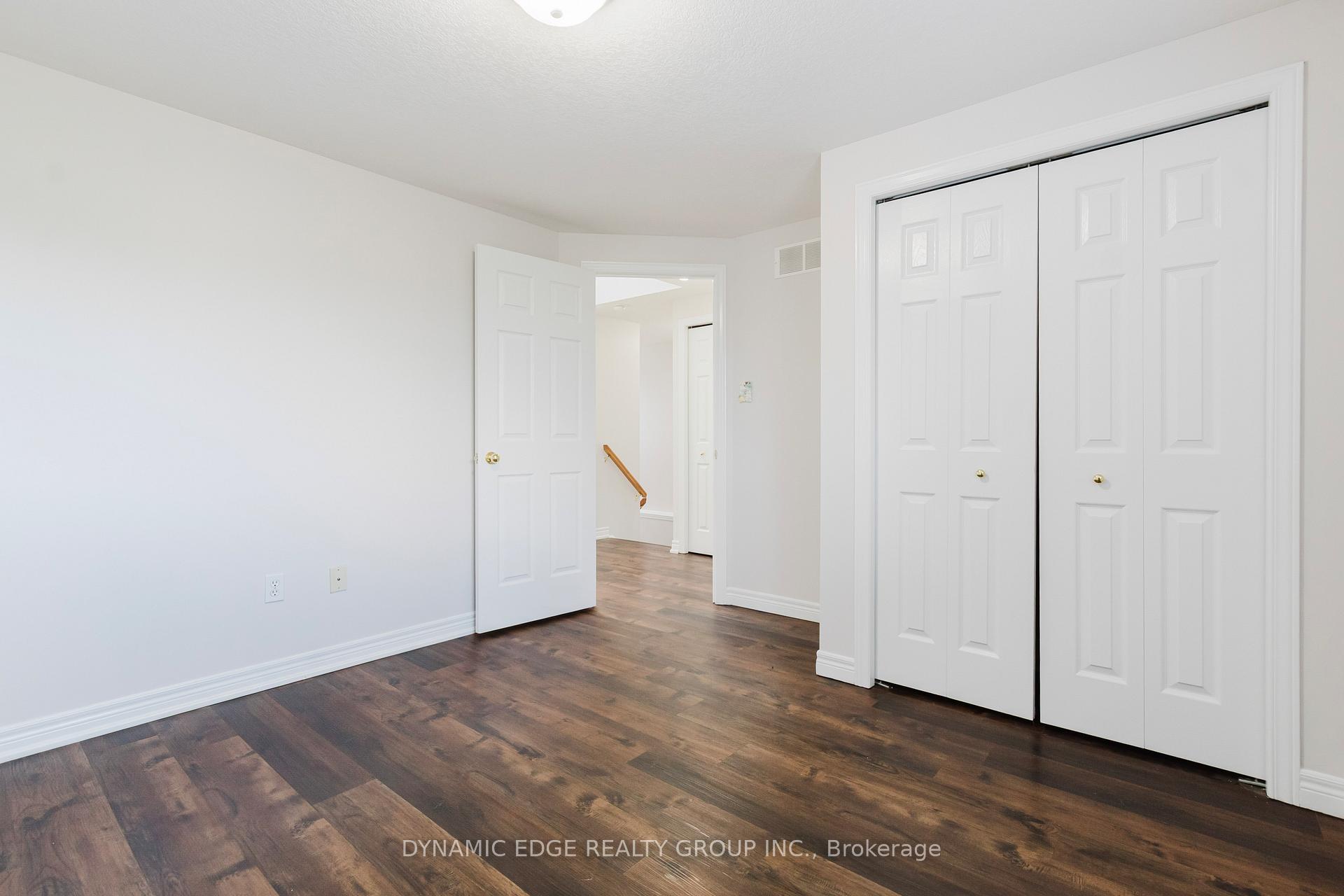 Photo 15 of 23 Bronwyn Place, Guelph, Willow West/Sugarbush/West Acres — HOMEH