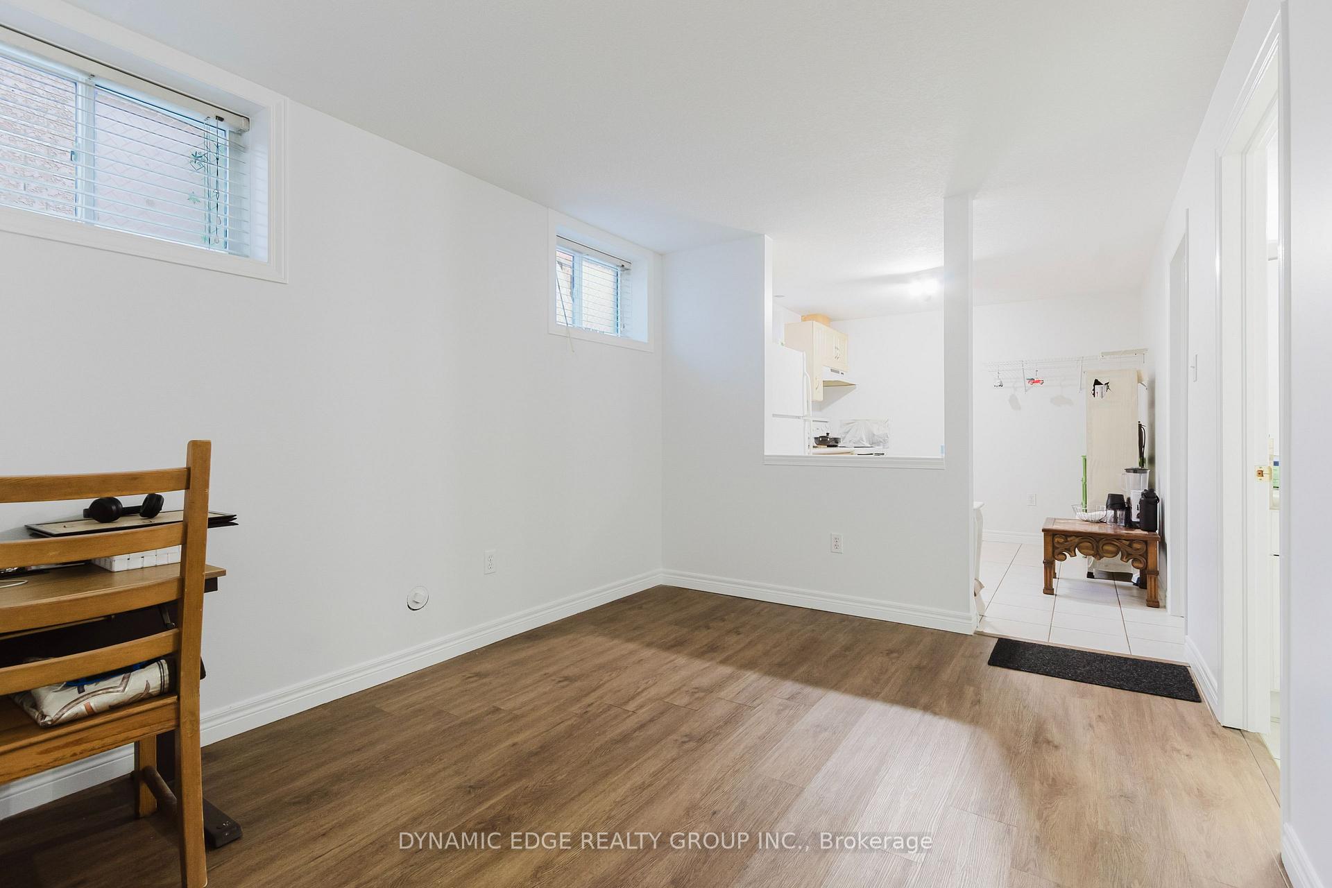 Photo 20 of 23 Bronwyn Place, Guelph, Willow West/Sugarbush/West Acres — HOMEH