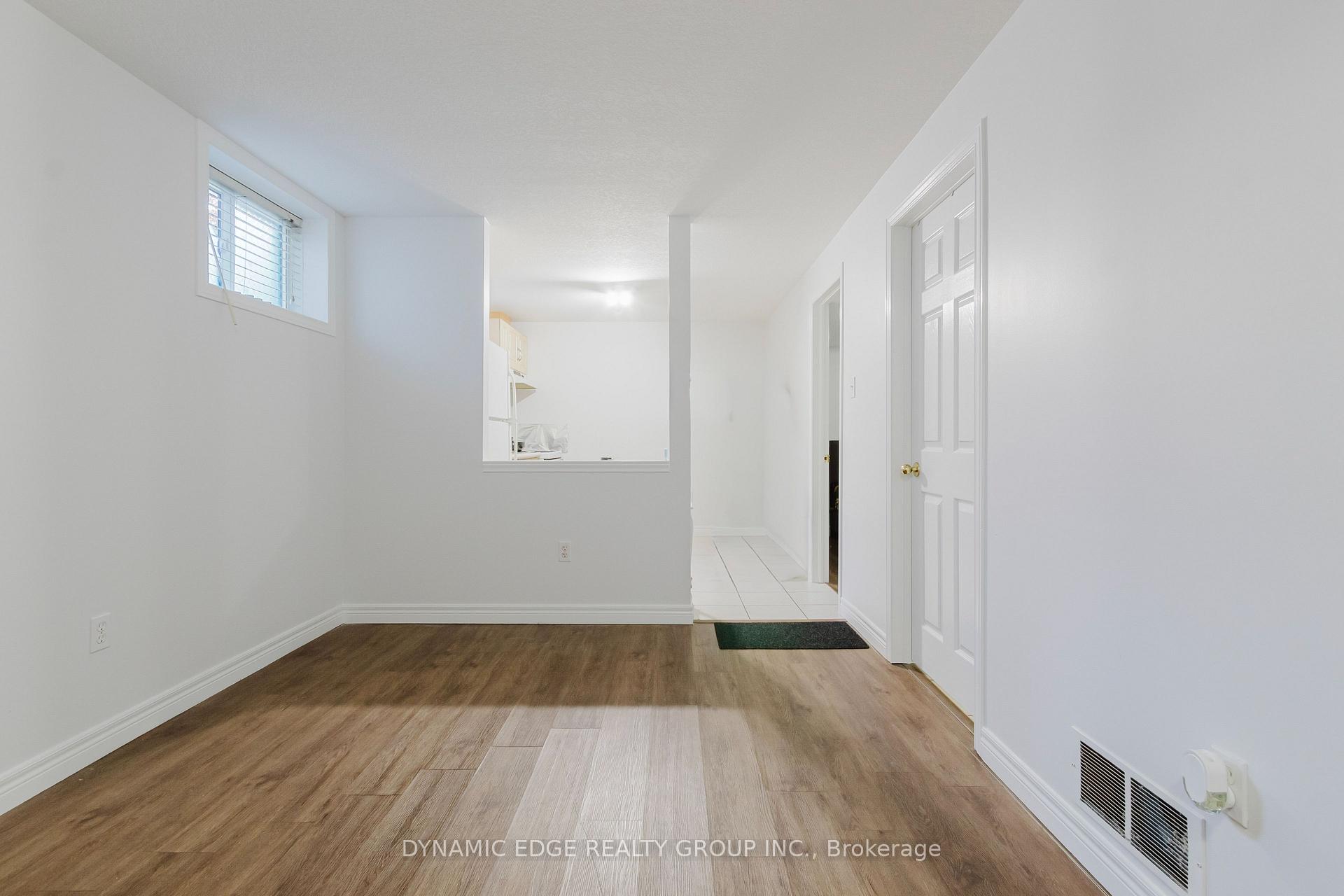 Photo 21 of 23 Bronwyn Place, Guelph, Willow West/Sugarbush/West Acres — HOMEH